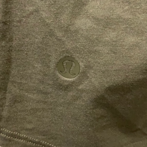 Lululemon kaki love tank - Picture 3 of 4